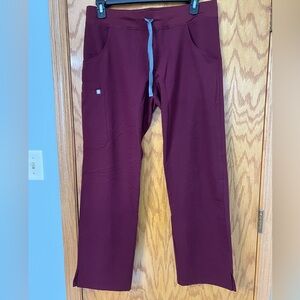 Figs Kade Burgundy L